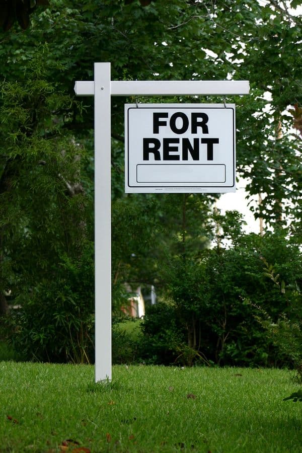 image of a 'for rent' sign